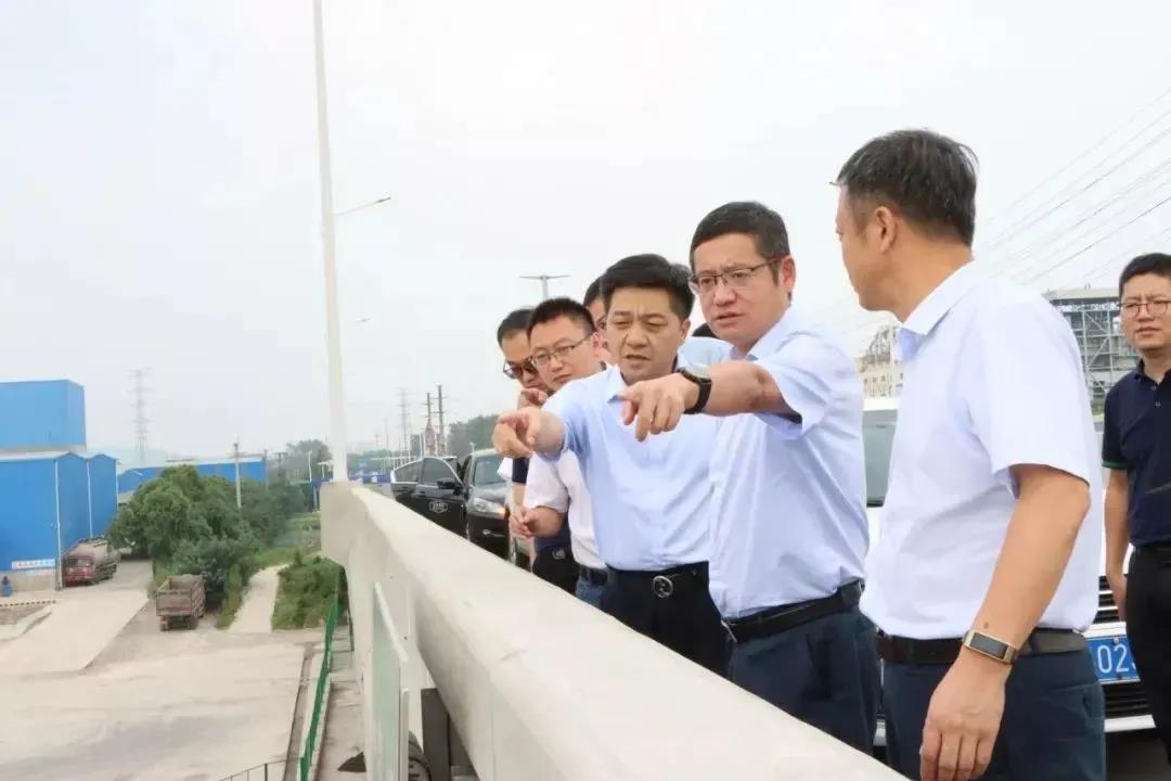 省生态环境厅执法监督局调研江阴市入河排污口排查整治工作