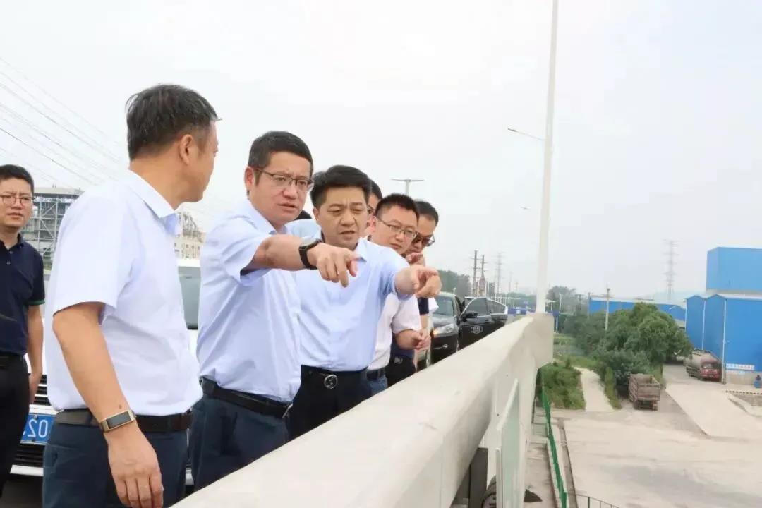 省生态环境厅执法监督局调研江阴市入河排污口排查整治工作